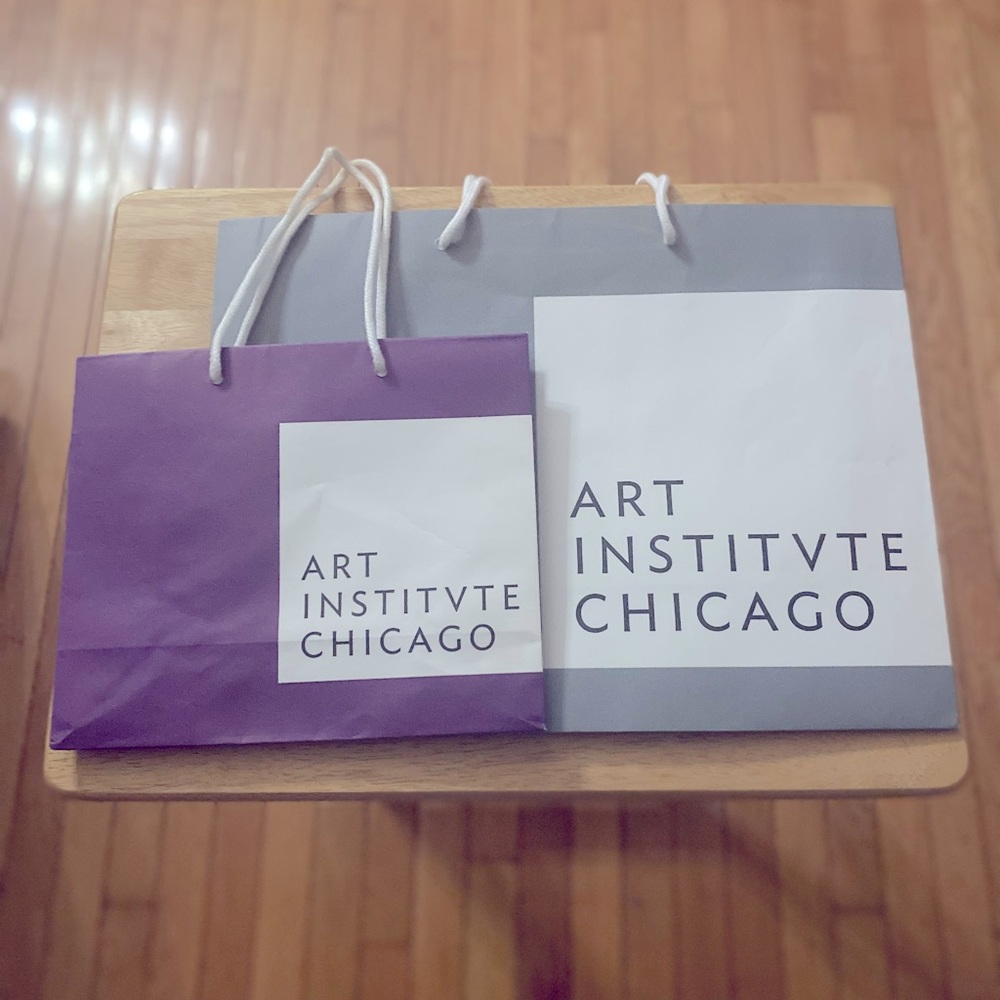 Art Institute of Chicago shopping bags